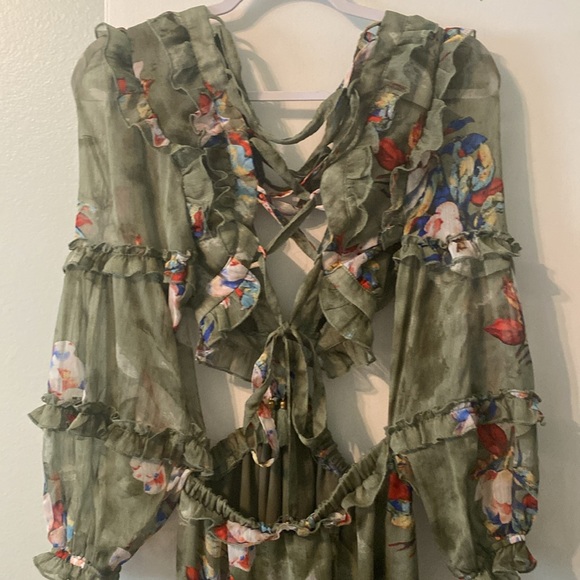 Gorgeous Luxxel Maxi Dress with side cut outs. Sz S. Like new. - Picture 8 of 12